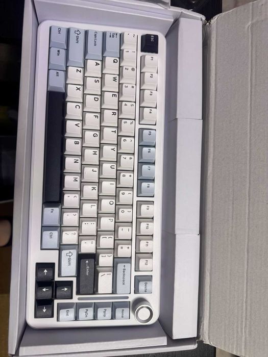 Механічна Клавіатура