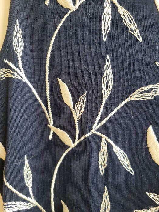 Top Azul Marinho Bordado - Lisanza