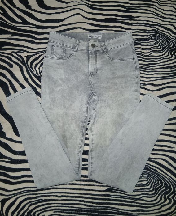 Джинси жіночі clockhouse, розмір 38