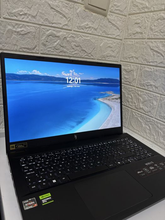 Acer Nitro V15 rtx 4050 180Hz Ryzen 7 como novo