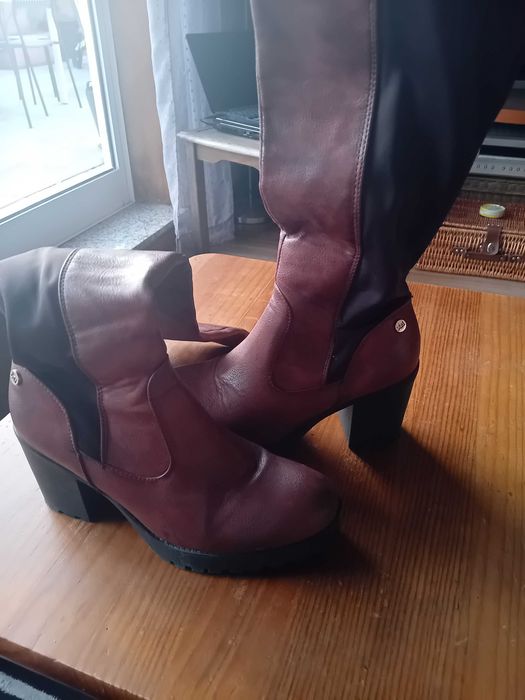 Botas cano alto em pele sintética  para Senhora