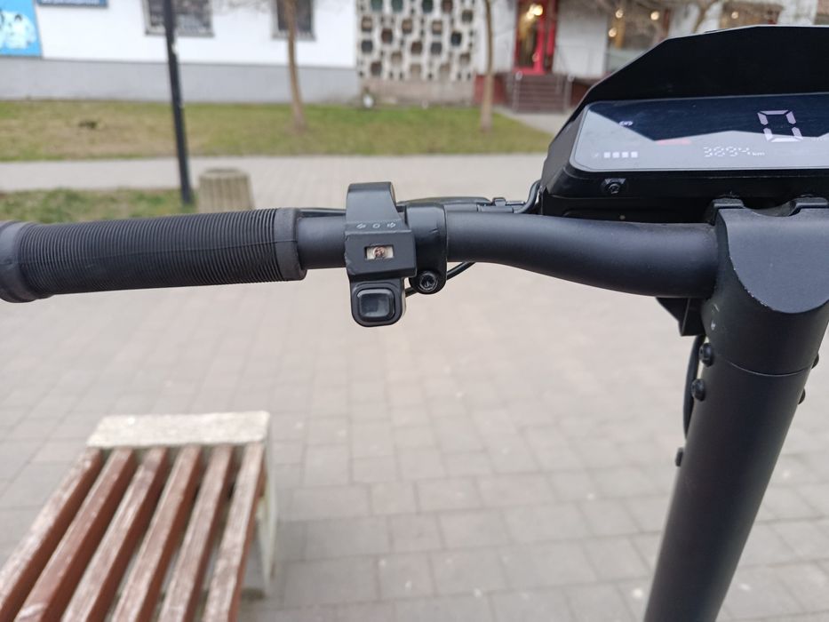 Продам Kukirin G2