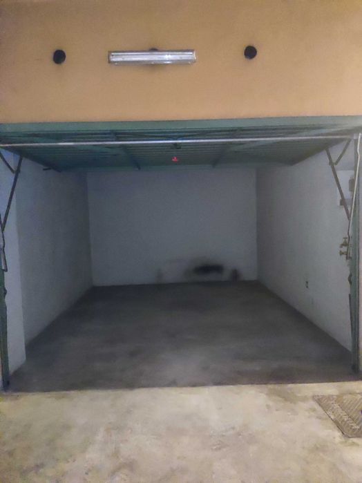 Arrenda Garagem no Centro de Viseu
