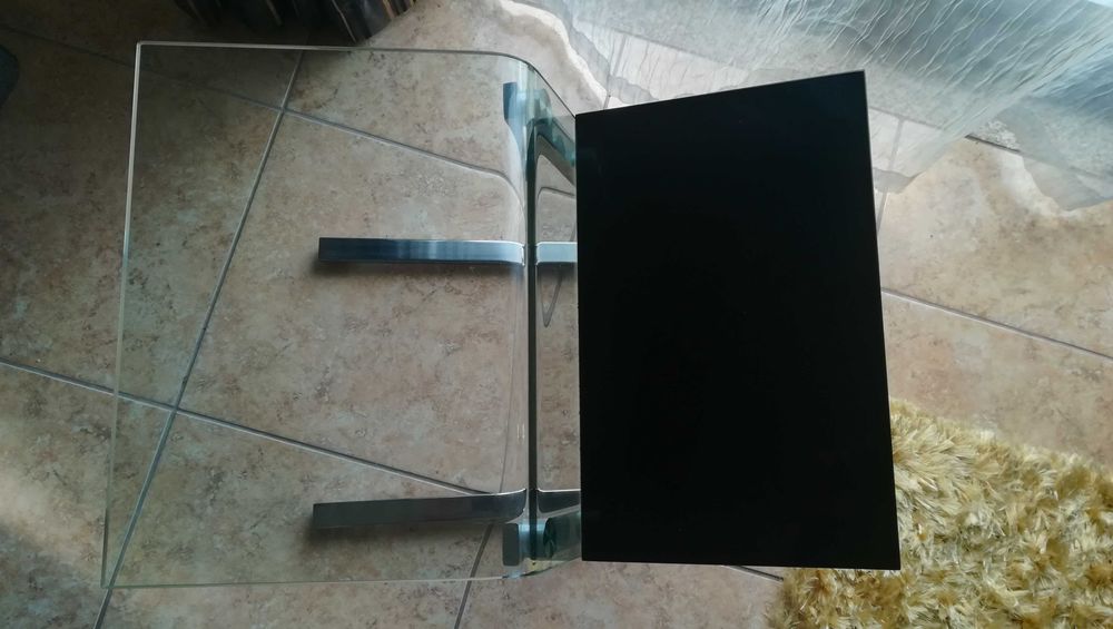 Mesa de apoio para portátil em vidro