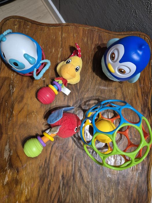 Mix  grzechotek plus grający smok zawieszka