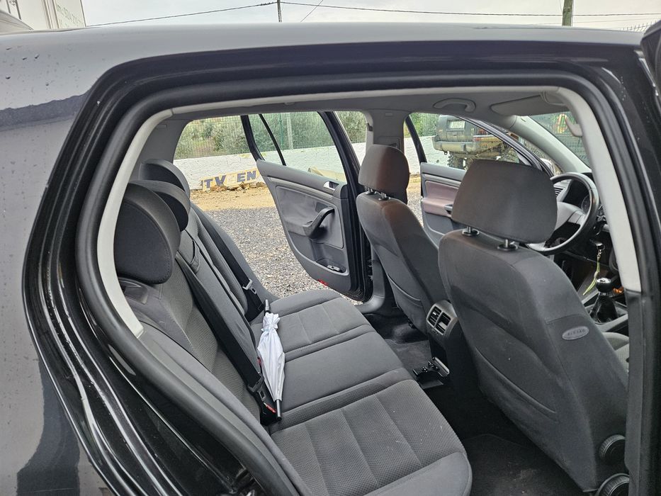 Vendo VW Golf 1.9 TDI ConfortLine