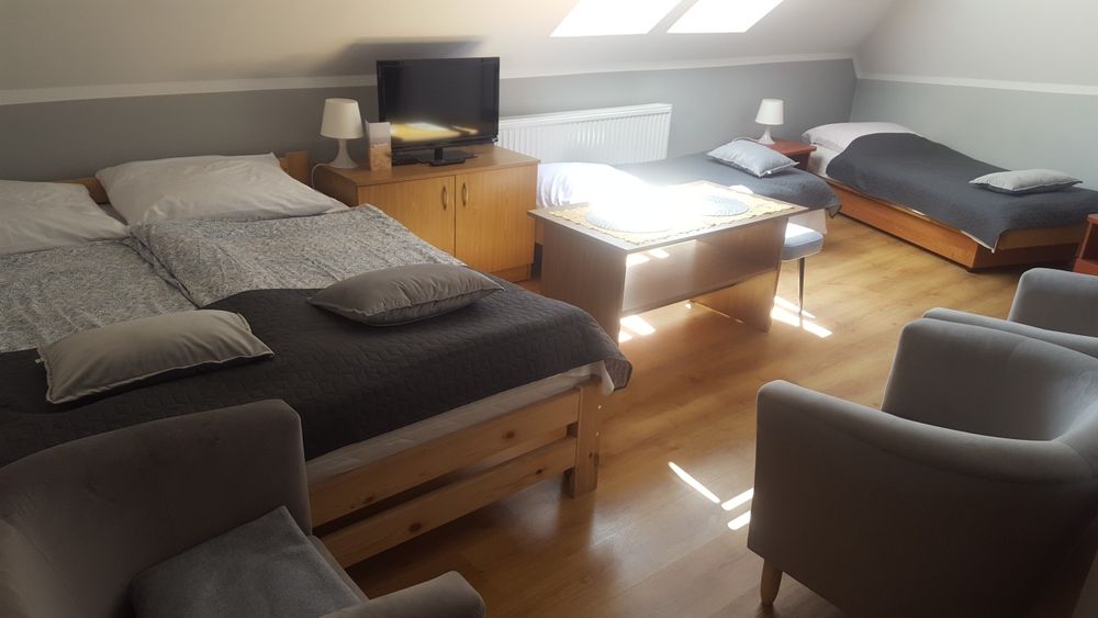 Pokoje Gościnne do wynajęcia Noclegi Jastarnia Centrum