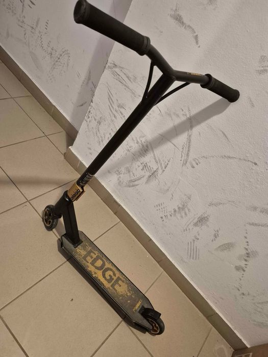 Hulajnoga wyczynowa Movino – bardzo dobry stan, lekka i zwrotna