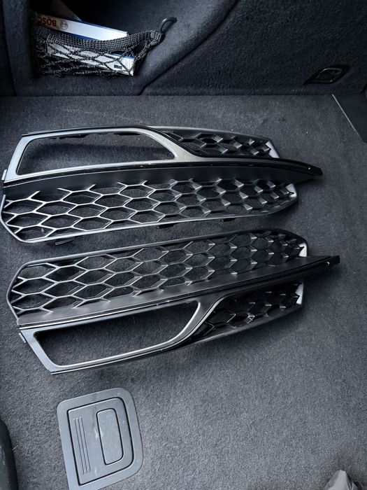 Grelha Favo de Mel Audi A3