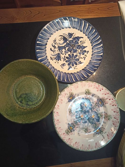 DECORAÇÃO: pratos diversos, grandes