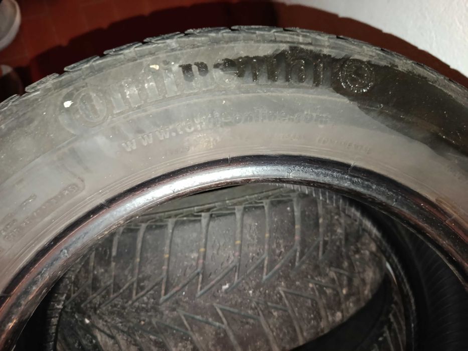 Pneus de neve continental