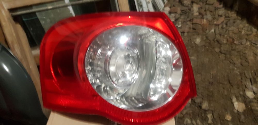 Стопи passat b6 універсал