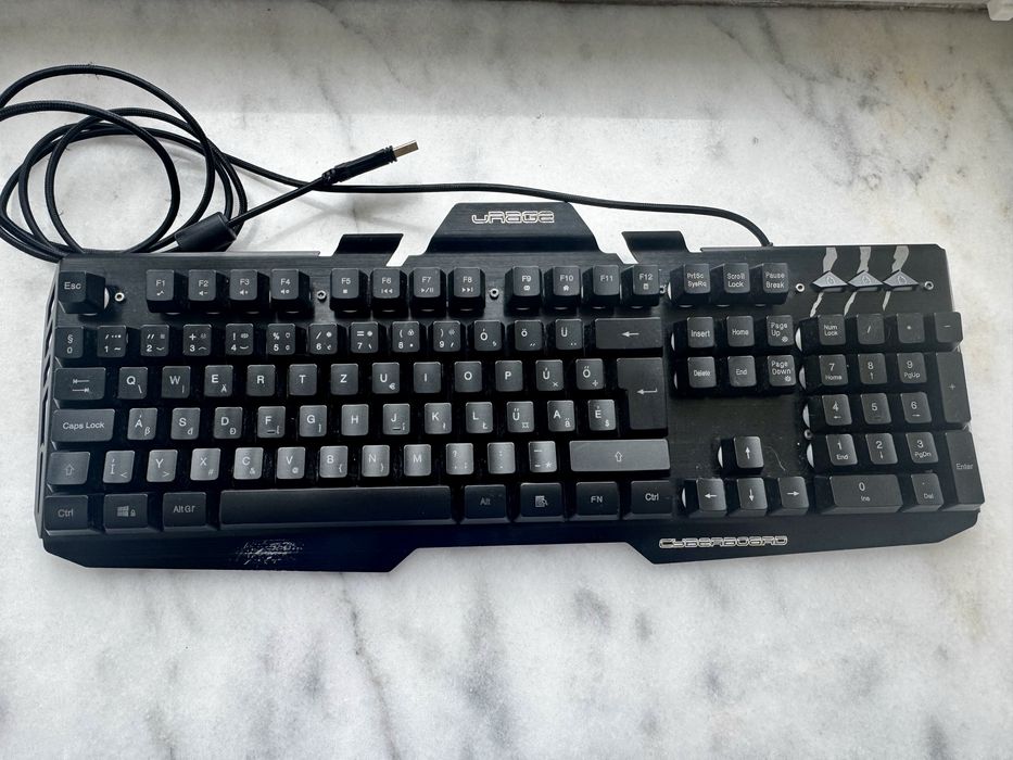 Клавіатура Hama ігрова з підсвіткою