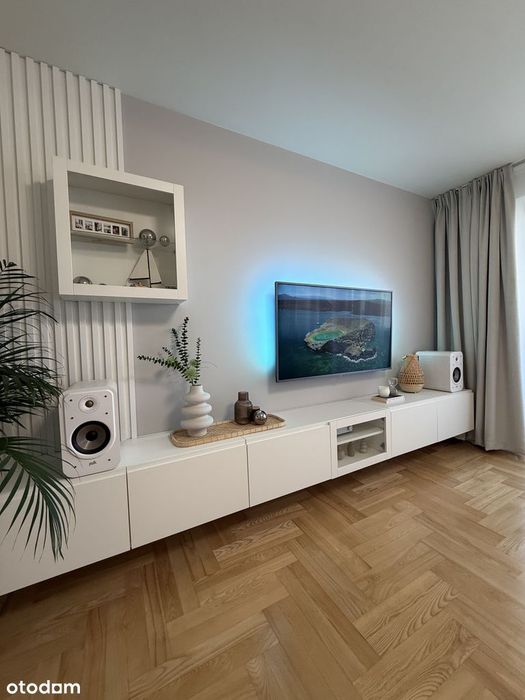 Stylowy 2 pokojowy apartament- klimatyzacja, garaż, oddzielne pokoje