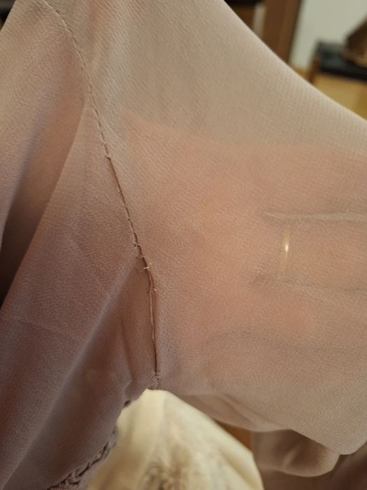 Elegancka bluzka  z wiązaniem  XS/S