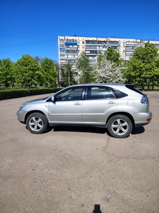 Продам Лексус 330