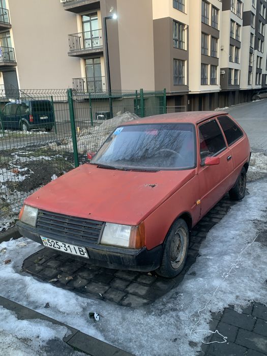 Продам автомобіль Таврія