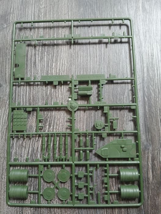 Сборная модель танка 1:35