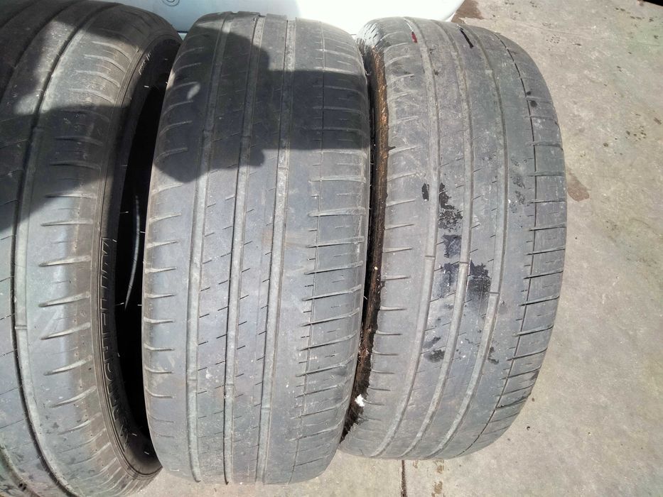 215 45R18 Michelin