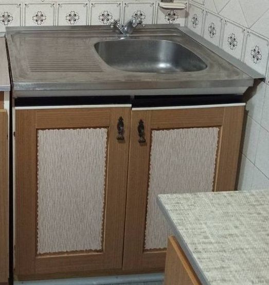 Продам мийку зі змішувачем i тумбою