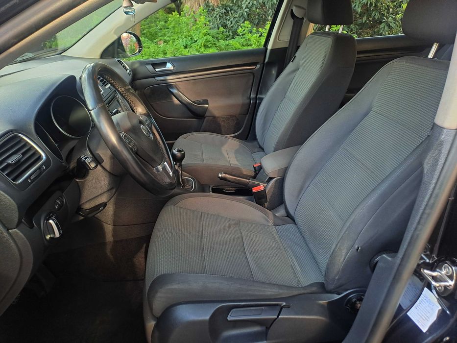 Vw Golf Variant 1.6 TDI HighLine 2011