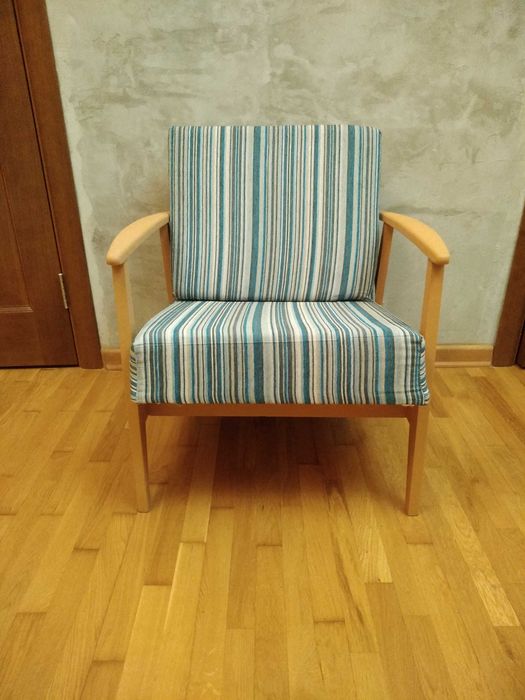 Мяке крісло після реставраціі