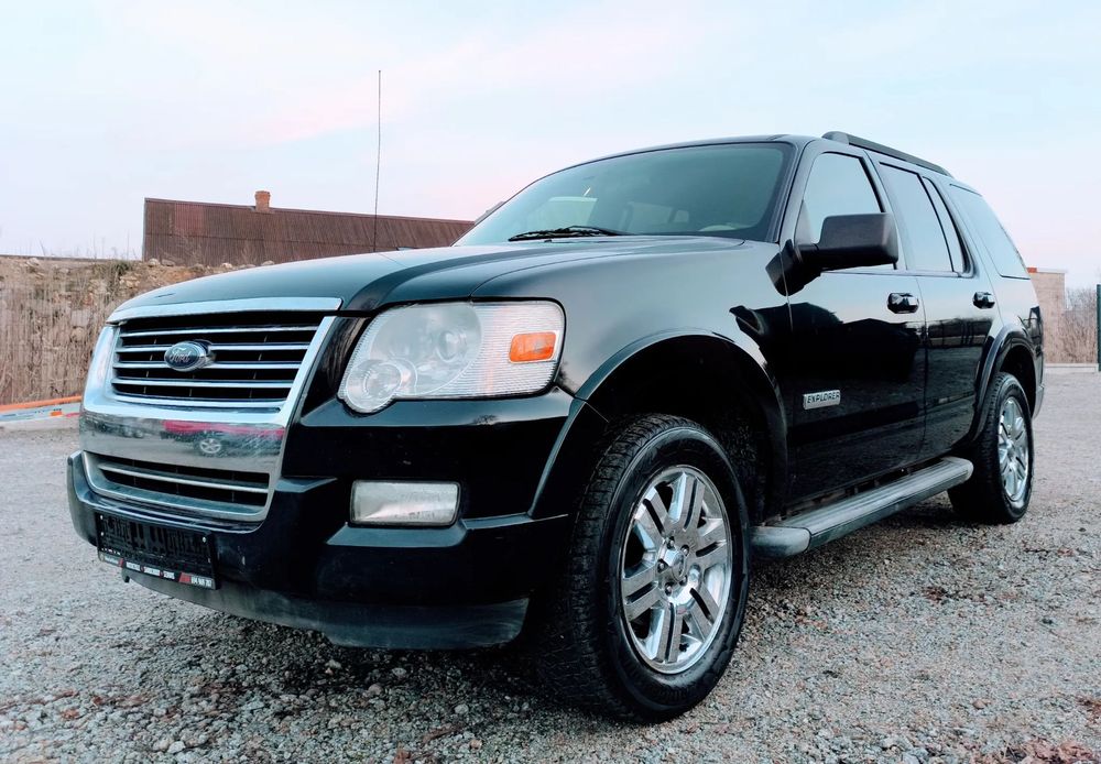 Ford Explorer 4.0 V6 Mustang LPG 7-mio osobowy 4x4 Reduktor Zarejestrowany