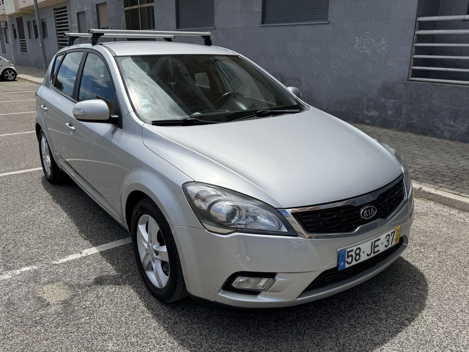 Kia Ceed 1.6 CRDi EcoDynamics 2010 / Excelente Estado