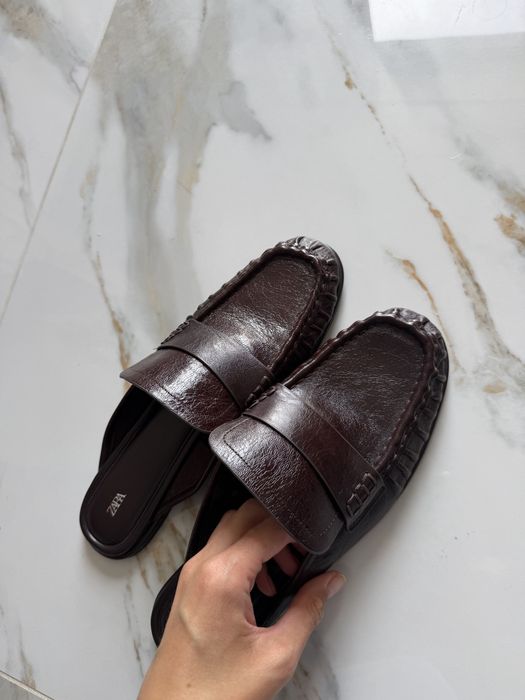 Мюлі від бренду Zara