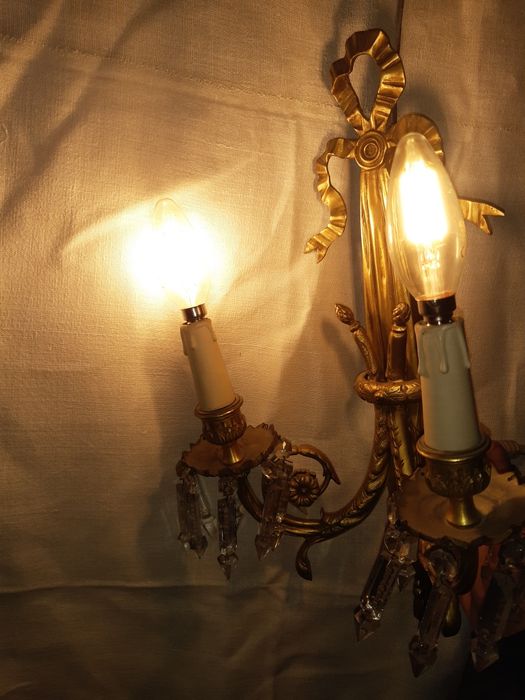 2 kinkiety, duże, mosiężne z  kryształami