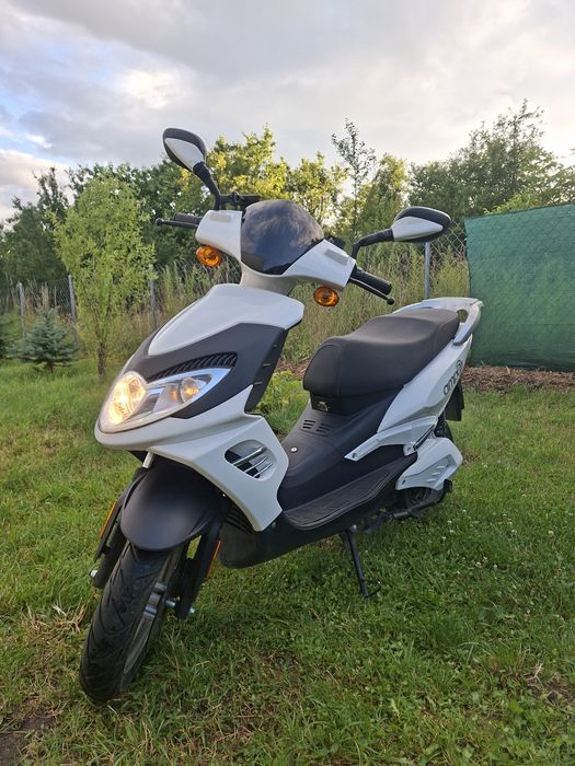 Skuter elektryczny EFUN z baterią 72v80Ah