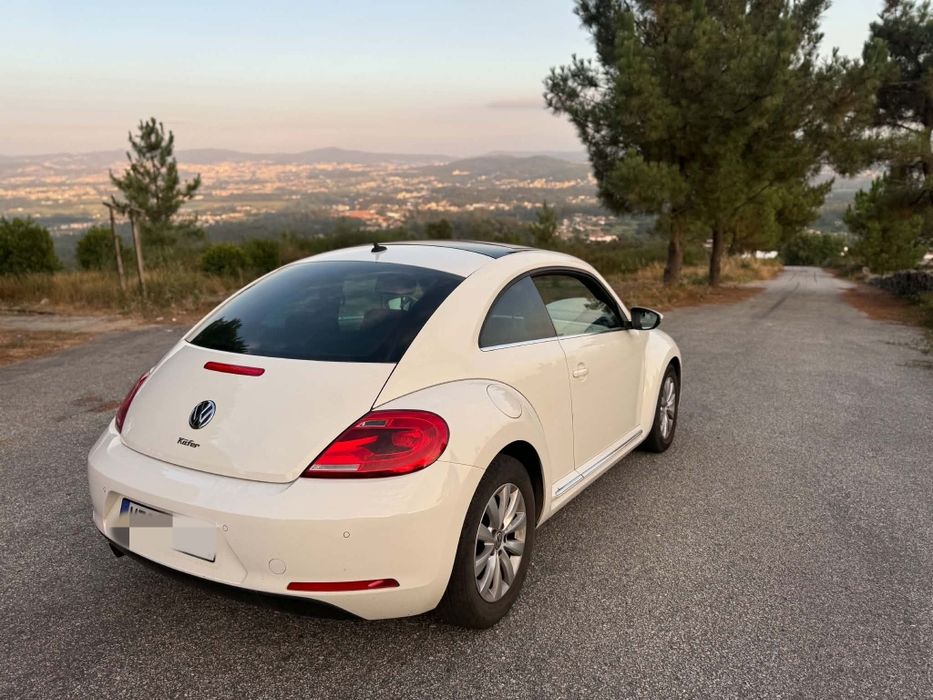 Volkswagen New Beetle — fotografia 4