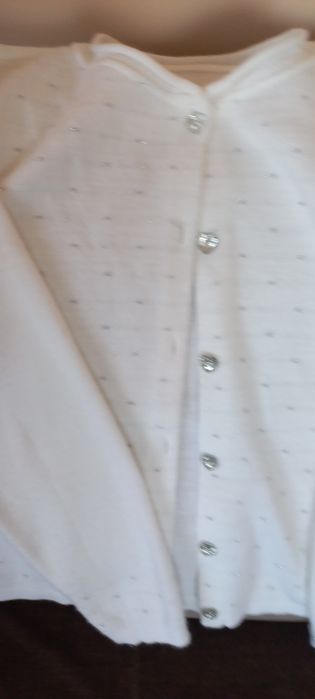 Sweterek  biały  152-158