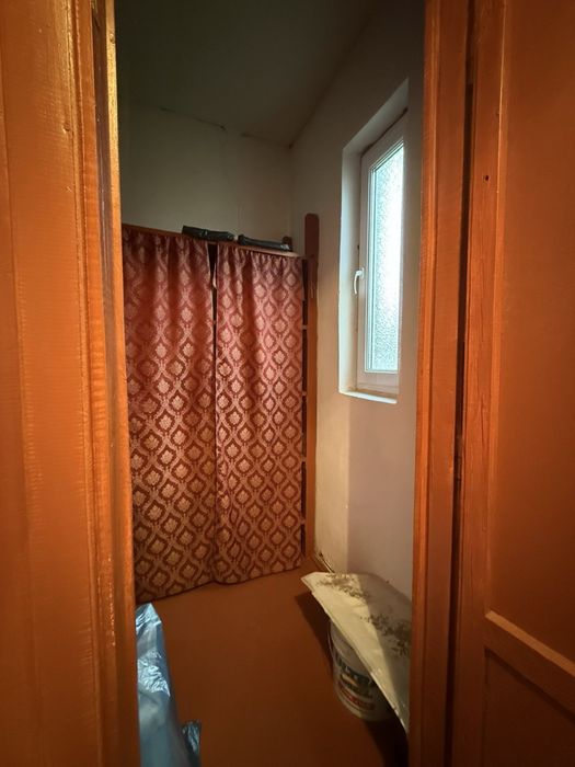 Продається два будинки в Доброгостові