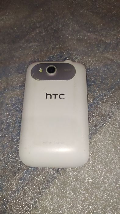 Телефон HTC. Не дорого