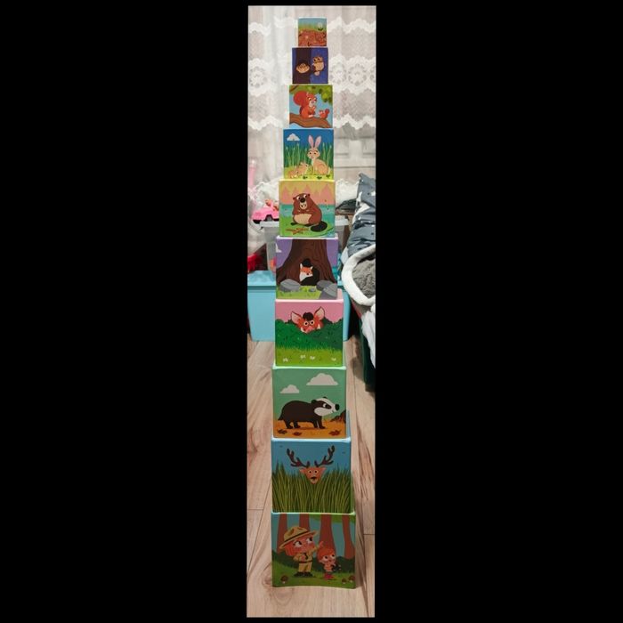 Kostka do układania piramidka