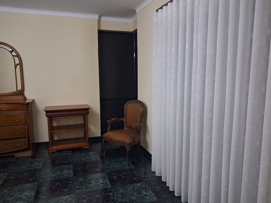 Arrendo quartos a estudantes