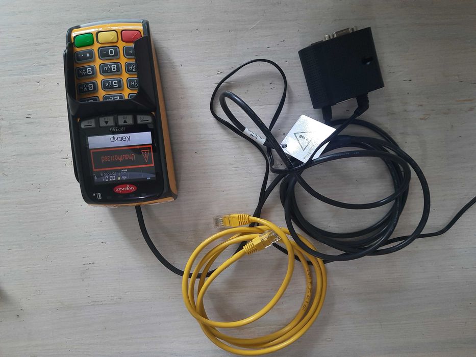 POS-термінал Ingenico IPP350cl для підключення до каси.