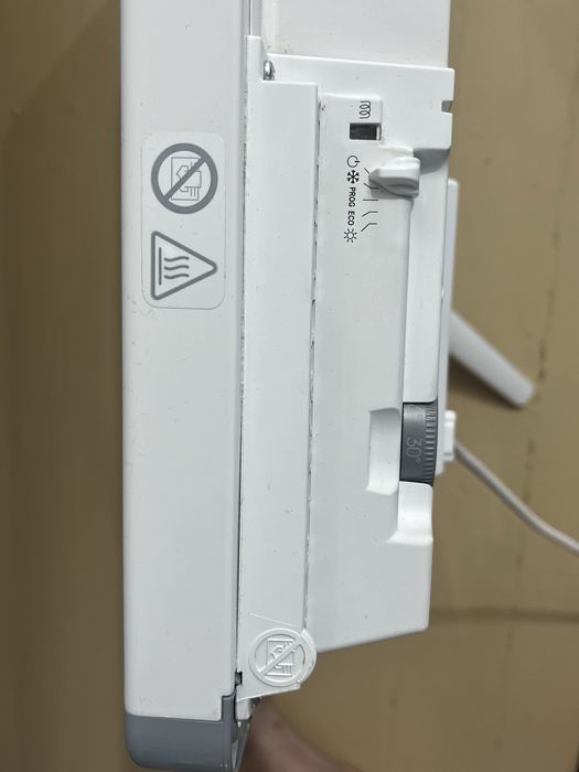 Обігрівач/Конвектор електричний HausMark 1500w