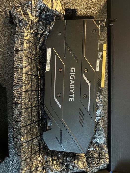 Nvidia 1660 TI 6gb como nova