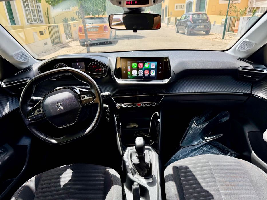 Peugeot 208 — fotografia 10