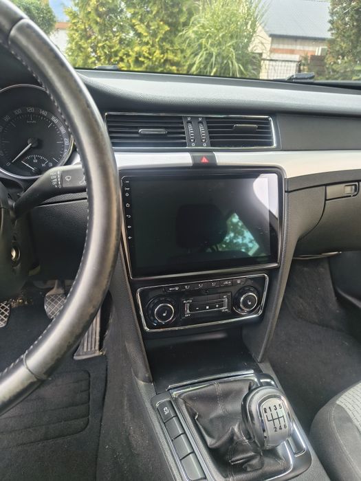 Superb 2.0 TDI 140km