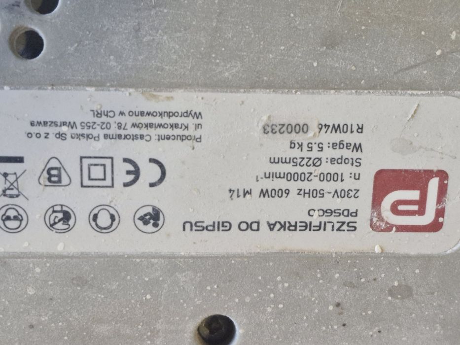Żyrafa do ściany i sufitów