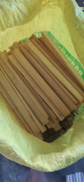 Рамки розібрані для вуликів, бджіл