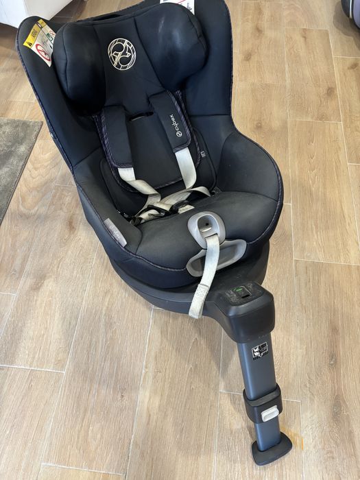 Cadeira cybex Sirona