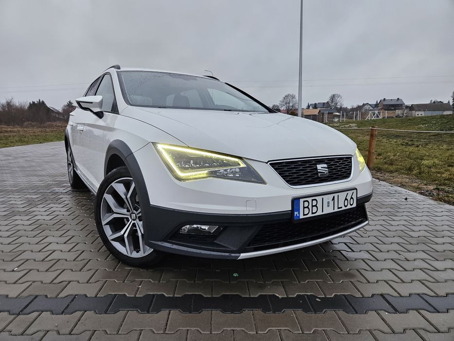 Piękny Seat Leon X-PERIENCE 1.6 TDI led alus 18