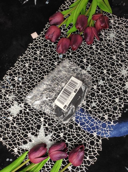 Трусики бразиліани з каменями  Victorias secret, розмір S