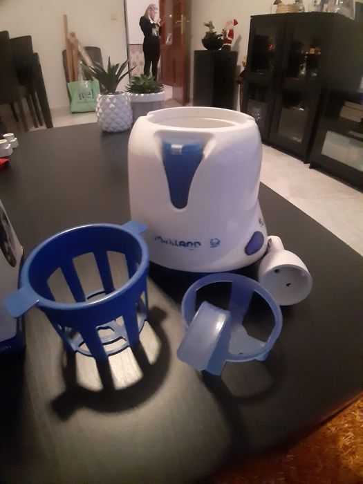 Aquecedor de biberões424589519644928005