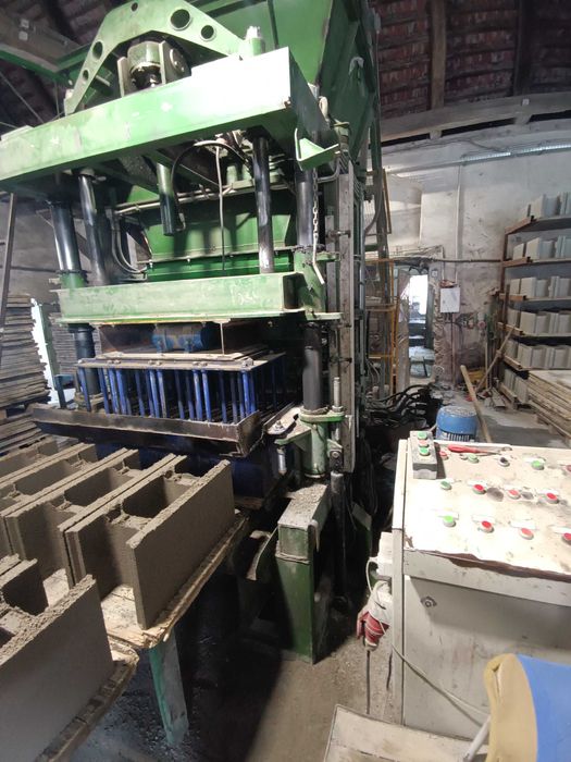 Wibroprasa Kurzętnik UF-051 Sprawdzona Niezawodna 2008