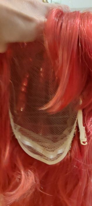 Peruka nowa CZERWONA